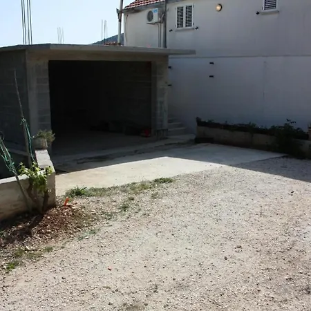 6117b Apartmán